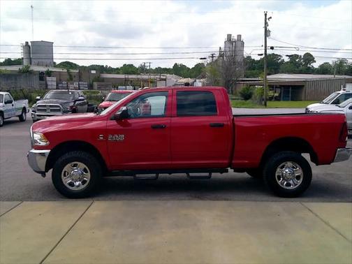 2018 RAM 2500 Tradesman Crew Cab 4x4 6'4' Box