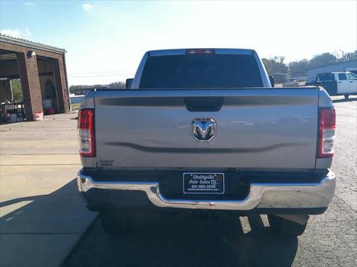 2023 RAM 2500 Tradesman Crew Cab 4x4 6'4' Box