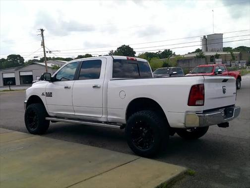 2018 RAM 2500 SLT Crew Cab 4x4 6'4' Box