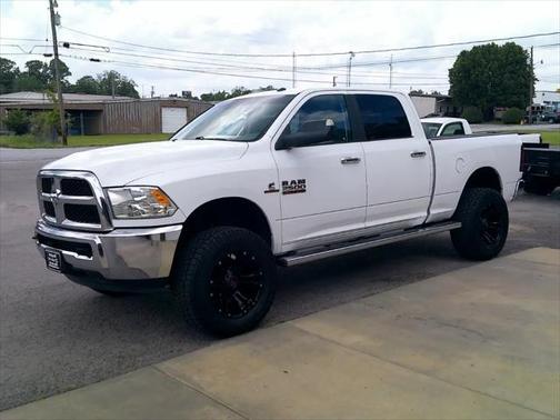 2018 RAM 2500 SLT Crew Cab 4x4 6'4' Box