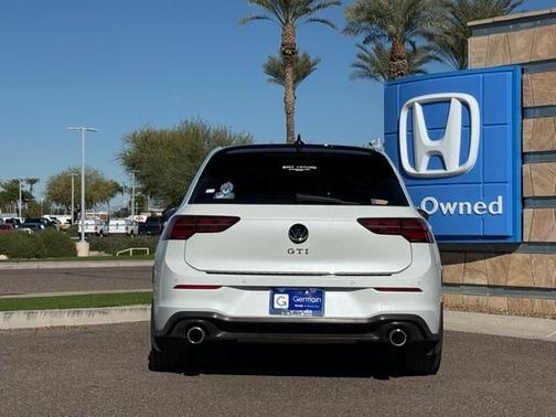 2023 Volkswagen Golf GTI 2.0T 40th Anniversary Edition