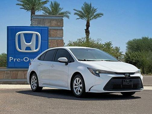 Ice 2023 Toyota Corolla LE