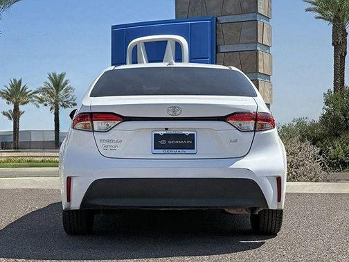 Ice 2023 Toyota Corolla LE