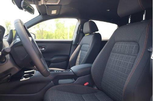 Boost Blue Pearl 2027 Honda HR-V Sport