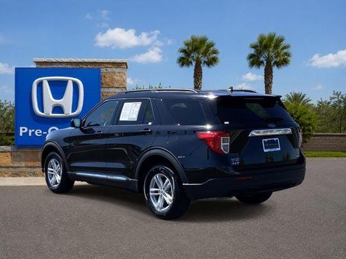 Agate Black Metallic 2023 Ford Explorer XLT