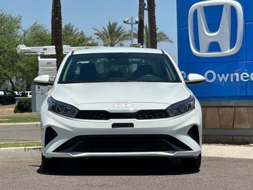 2024 Kia Forte LX