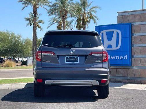 Modern Steel Metallic 2019 Honda Pilot EX-L