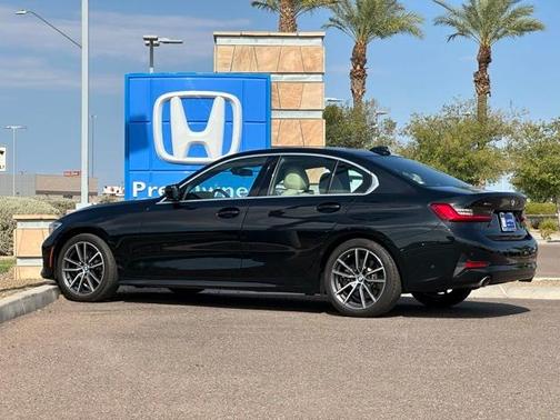 2021 BMW 330 i xDrive