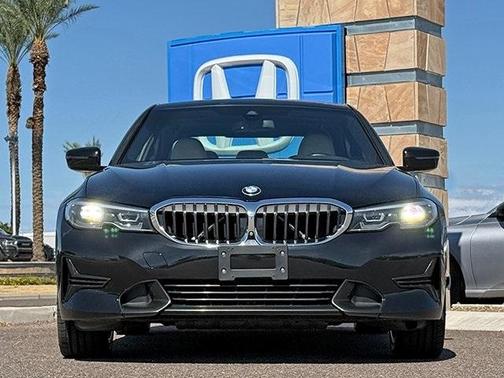 2021 BMW 330 i xDrive