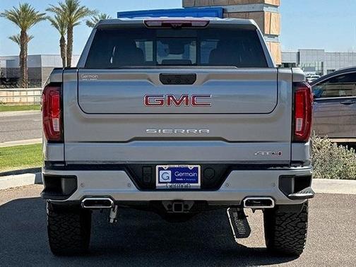 2025 GMC Sierra 1500 AT4