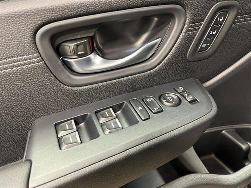 Platinum White Pearl 2026 Honda Pilot Touring S