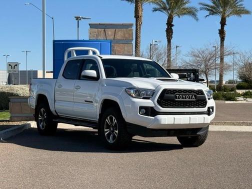 2017 Toyota Tacoma SR5