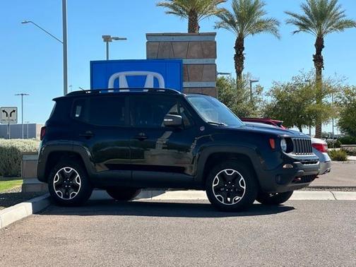 2017 Jeep Renegade Trailhawk