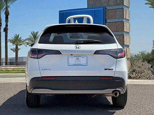 Platinum White Pearl 2025 Honda HR-V Sport