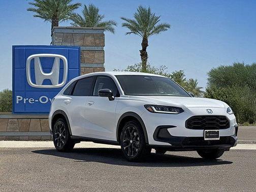 Platinum White Pearl 2025 Honda HR-V Sport