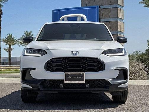 Platinum White Pearl 2025 Honda HR-V Sport