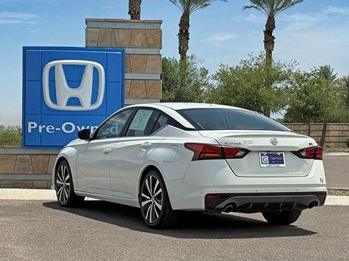 2021 Nissan Altima 2.5 SR