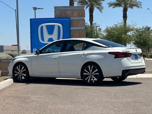 2021 Nissan Altima 2.5 SR