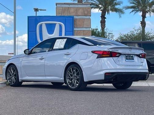 Gray Sky Pearl 2023 Nissan Altima 2.0 SR