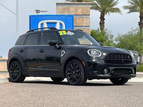 2023 MINI Countryman Cooper S