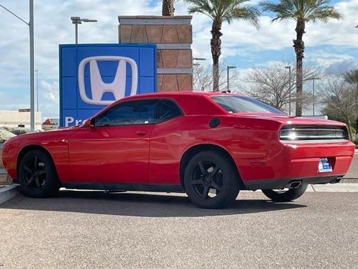 2014 Dodge Challenger SXT