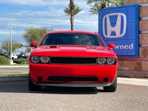 2014 Dodge Challenger SXT