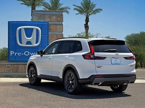 Platinum White Pearl 2026 Honda CR-V Hybrid Sport-L