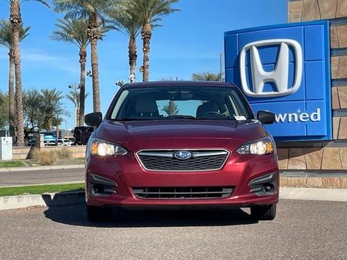 2019 Subaru Impreza 2.0i