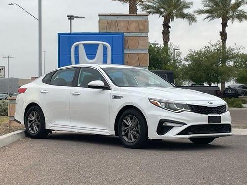 Snow White Pearl 2020 Kia Optima LX