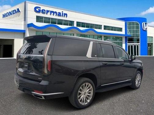 2022 Cadillac Escalade ESV Premium Luxury