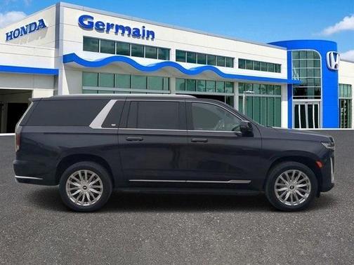 2022 Cadillac Escalade ESV Premium Luxury