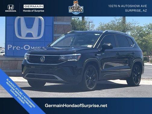 Deep Black Pearl Effect 2023 Volkswagen Taos 1.5T SE