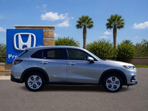 Lunar Silver Metallic 2024 Honda HR-V LX