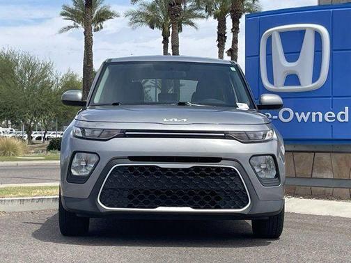 Steel Gray 2022 Kia Soul LX