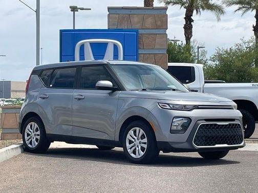 Steel Gray 2022 Kia Soul LX