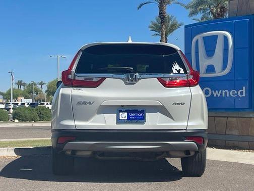 White Diamond Pearl 2017 Honda CR-V EX