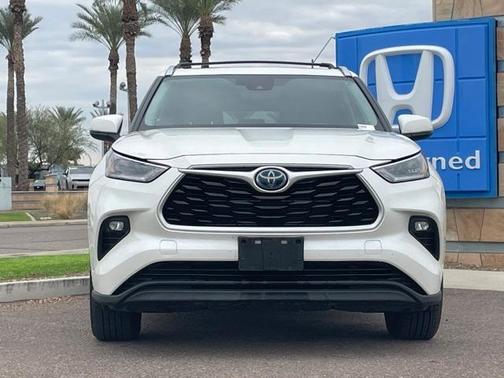 2021 Toyota Highlander Hybrid XLE