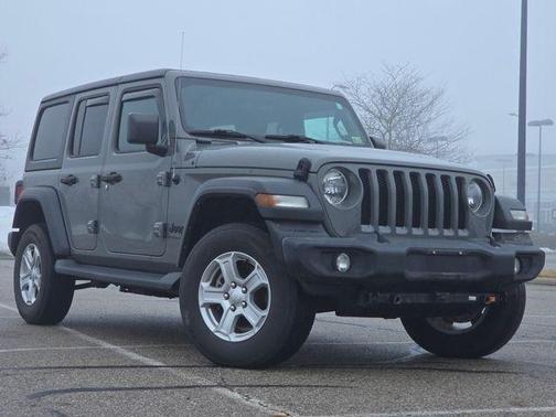 Sting Gray Clearcoat 2023 Jeep Wrangler Sport