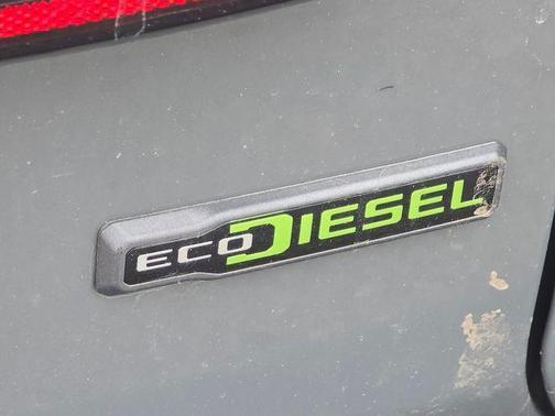 Sting Gray Clearcoat 2023 Jeep Wrangler Sport