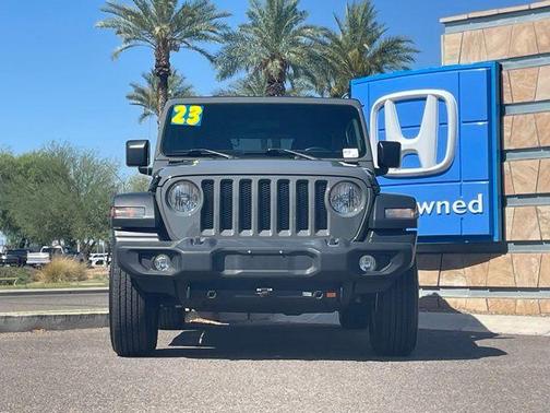Sting Gray Clearcoat 2023 Jeep Wrangler Sport