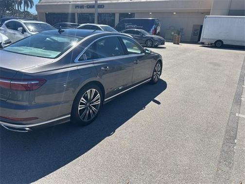 2020 Audi A8 L 60