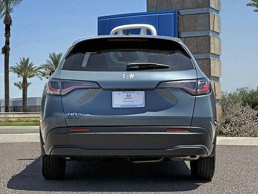 Pearl 2024 Honda HR-V LX