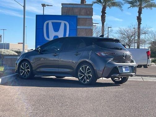 2021 Toyota Corolla Hatchback XSE