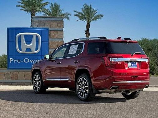 2021 GMC Acadia Denali