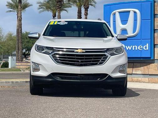 Iridescent Pearl Tricoat 2021 Chevrolet Equinox Premier