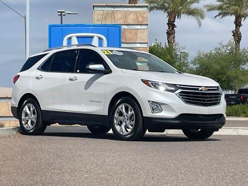 Iridescent Pearl Tricoat 2021 Chevrolet Equinox Premier
