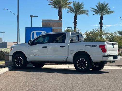 2018 Nissan Titan PRO-4X