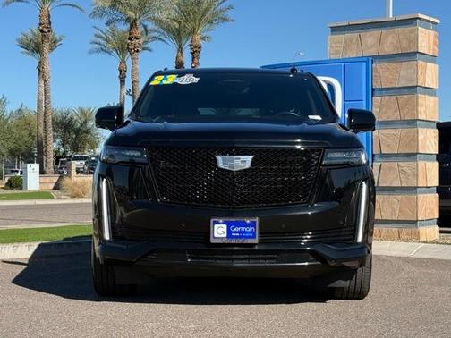 2023 Cadillac Escalade ESV Sport