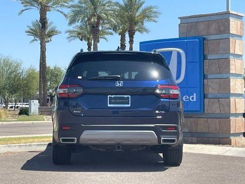 Obsidian Blue Pearl 2023 Honda Pilot Elite