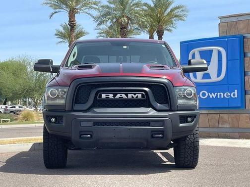 Delmonico Red Pearlcoat 2019 RAM 1500 Classic Warlock